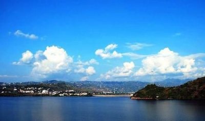 ​汉丰湖在什么地方,汉丰湖在重庆什么地方啊