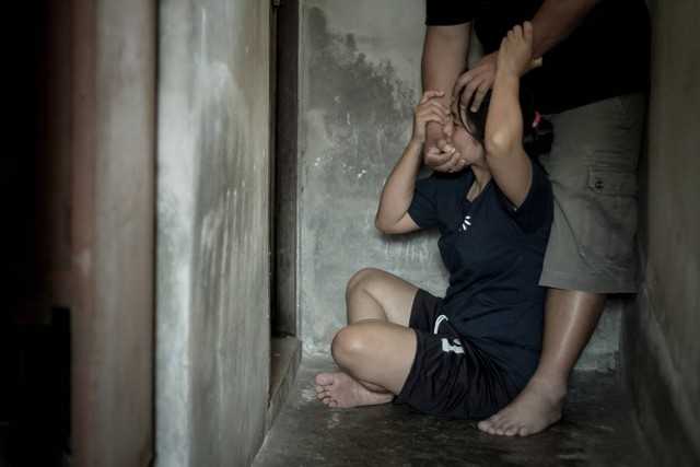 缅北恐怖真实案例女生图片(被骗到缅北的女人有多惨？)