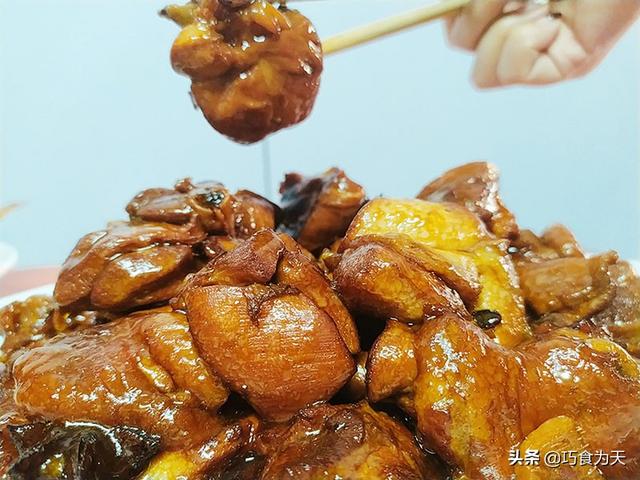 红烧鸡块怎么烧才嫩呢(红烧鸡块的家常做法)(1)