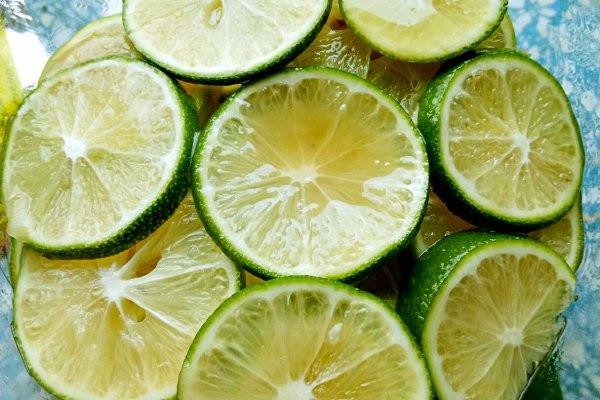 青柠汁可用于做什么 青柠汁制作方法 青柠汁可用于做什么 青柠汁制作方法