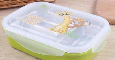 ​饭盒橡胶圈上的霉点洗没有掉，搁84消毒液浸泡1小时