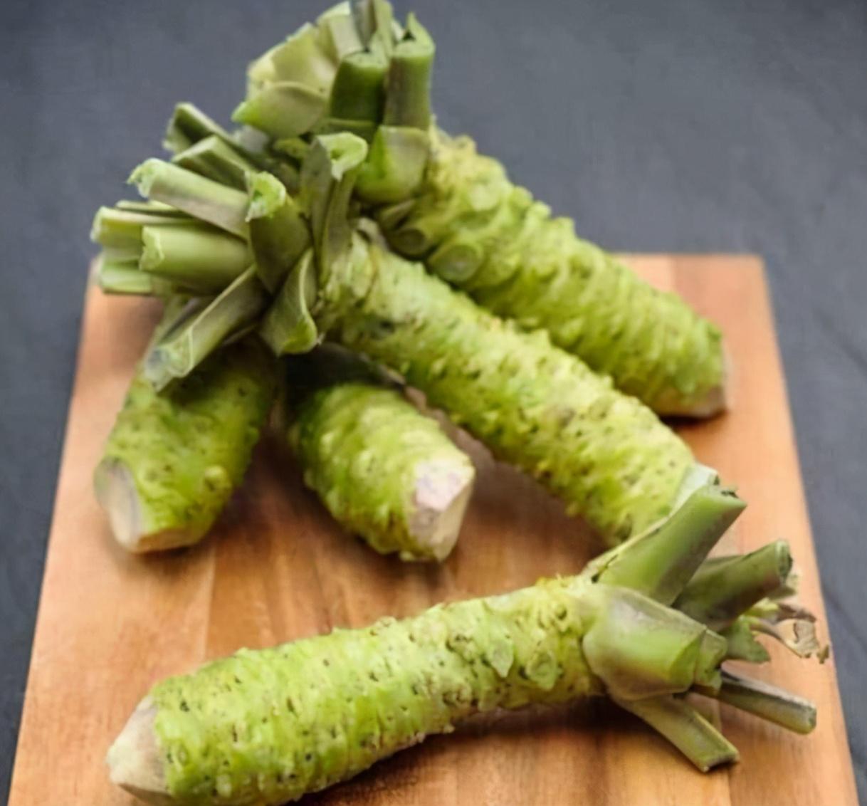 芥末油是用什么提炼出来的(芥末油是什么提炼出来的)