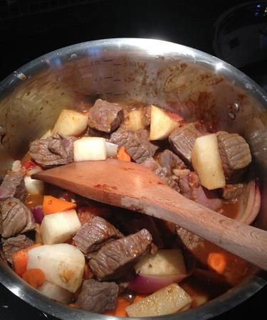 炖牛肉一般放什么调料最好