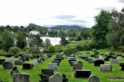 ​购买墓地究竟要花多少钱？一文带你看全各项费用明细