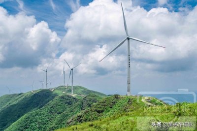 ​江西于都县屏山牧场，海拔1312m连绵起伏的天然草场，景色很迷人