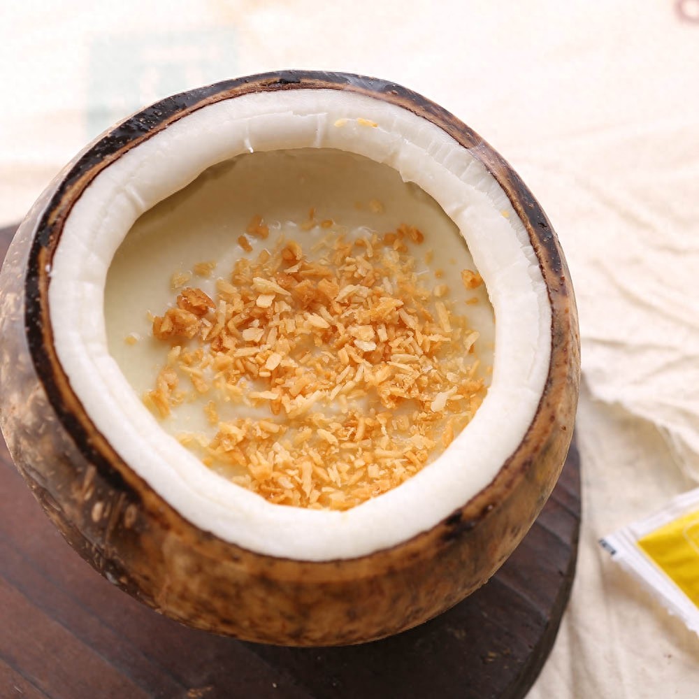 秋季燥热没胃口?不妨尝尝海滨味道椰子冻