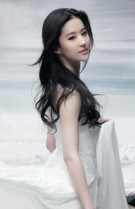 ​范冰冰体重120斤？揭女星惊人真实身高体重，你被谁骗了？