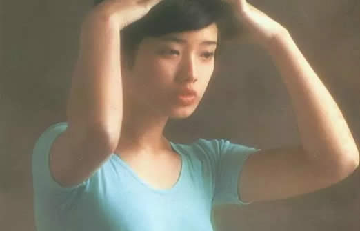 山口百惠近照年满60岁 称赞是“优雅地老去”