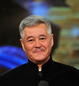 ​59岁赵本山的现任妻子马丽娟近照